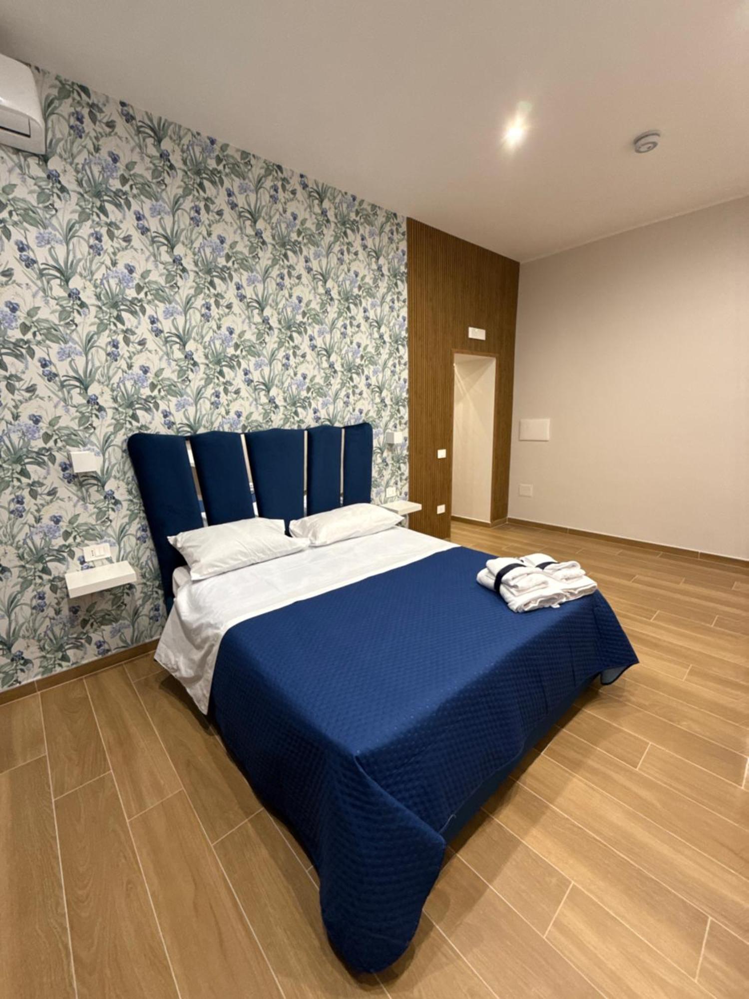 Hotel Il Regno Di Napoli Esterno foto