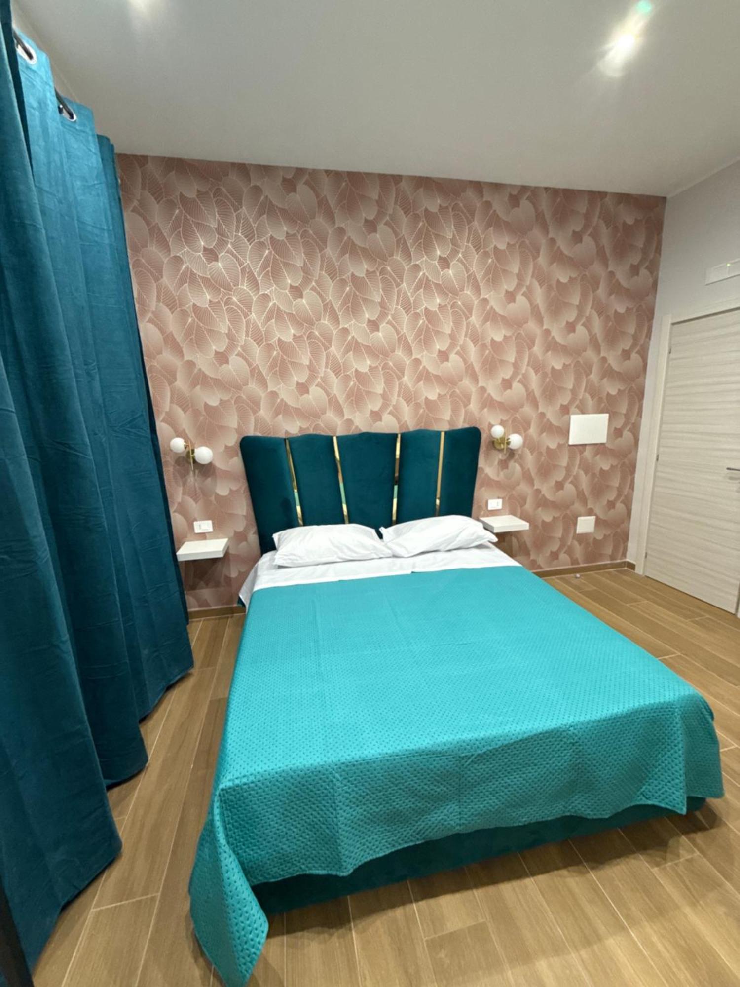 Hotel Il Regno Di Napoli Esterno foto